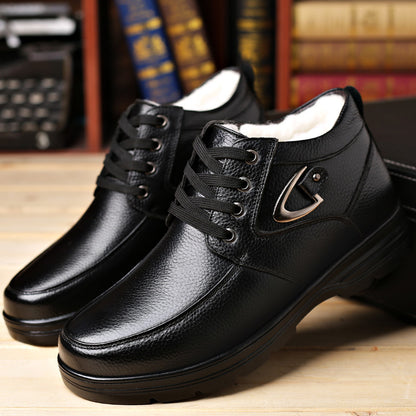 🔥【Nuevo producto】Otoño e invierno 2026, terciopelo para hombre, cuero suave y engrosado, zapatos casuales antideslizantes, botas cálidas de algodón【38-45】