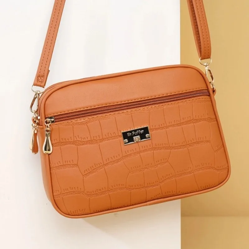 🔥👜Nová módní dámská crossbody kabelka 2025 brzy na jaře --velká kapacita, jednoduchý styl, nastavitelný ramenní popruh-3964982